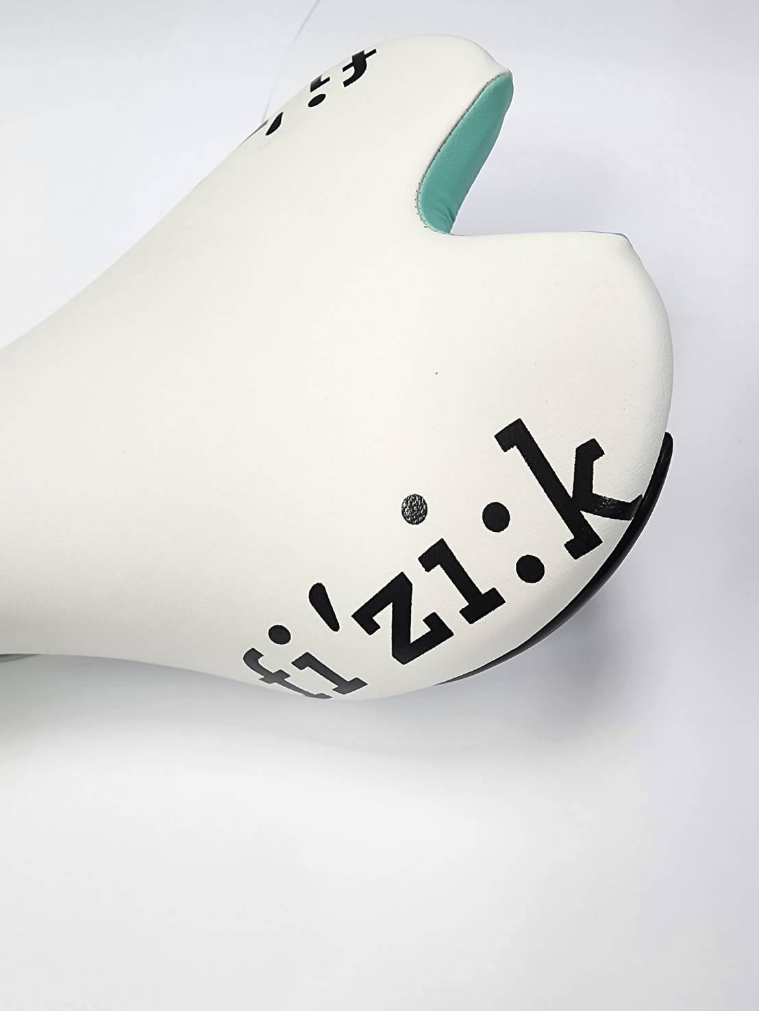 Fizik Aliante δ Saddle Silver Rail / Manganese 270x140mm  White/Tiffany Blue with Black Decal